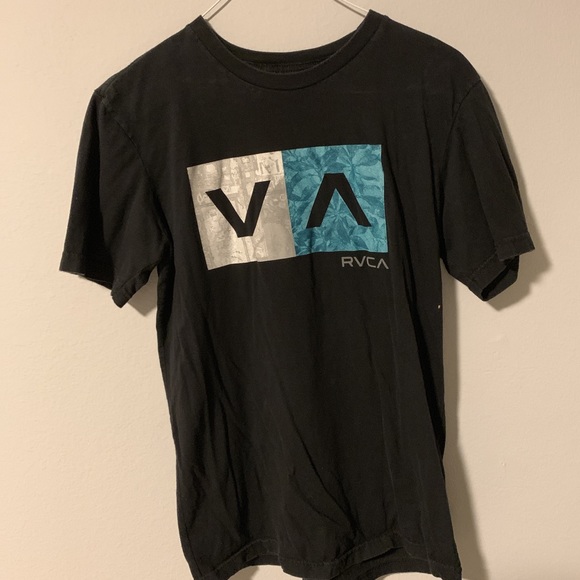 RVCA Tops - RVCA classic t shirt men’s small black